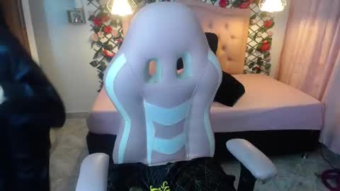 nathaliasweet_1_ online show from 10, 1, 2025