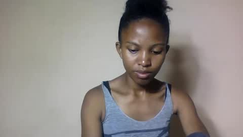 nathalie004 online show from 14, 12, 2025