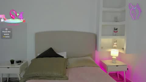 NATHALY  online show from 21, 9, 2025