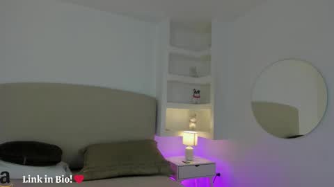 NATHALY  online show from 28, 11, 2025