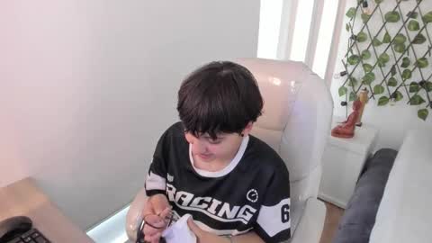 Snapshot of nathalyy_ds chatting on 26, 11, 2025 nathalyy_ds online show from 26, 11, 2025