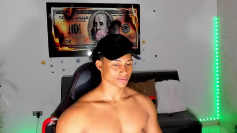 Snapshot of nathan_sexy247 chatting on 16, 5, 2026 Nathan online show from 16, 5, 2026