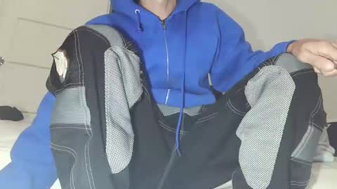 Snapshot of natou3x chatting on 21, 9, 2025 natou3x online show from 21, 9, 2025