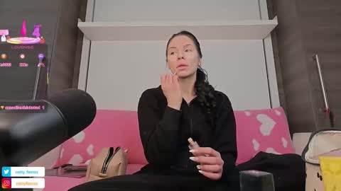 NATTY FIERROS online show from 14, 2, 2025