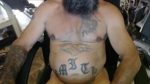 Snapshot of naturenaked chatting on 4, 1, 2025 NatureNaked online show from 4, 1, 2025