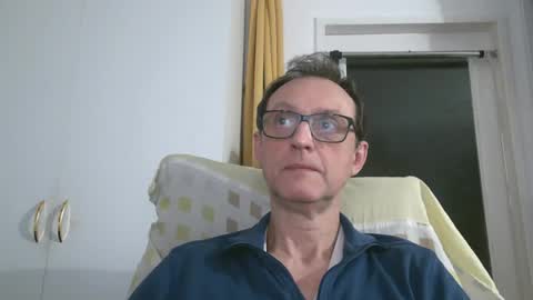 naturista25 online show from 18, 12, 2025