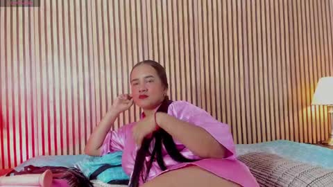 naty bustos online show from 25, 5, 2026