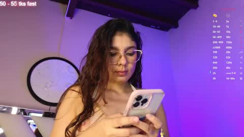 Naty Saenz online show from 18, 1, 2025