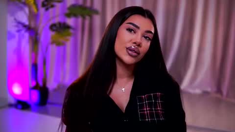 Naty online show from 5, 8, 2026