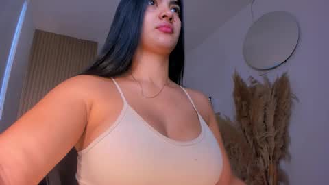 Snapshot of natyferrer chatting on 18, 10, 2025 Naty Ferrer online show from 18, 10, 2025
