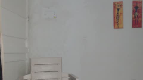 Snapshot of natzumi_mcqueen chatting on 5, 2, 2025 Stella Mcqueen online show from 5, 2, 2025