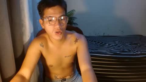 naughty_angelo online show from 4, 5, 2026
