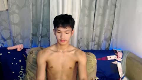 Snapshot of naughty_cy chatting on 17, 5, 2026 itzme cyril online show from 17, 5, 2026