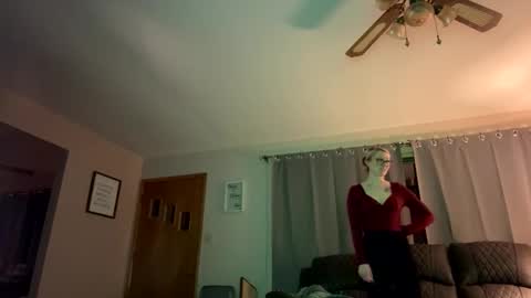 Snapshot of naughty_daydream chatting on 15, 2, 2026 Naughty Dreamer online show from 15, 2, 2026