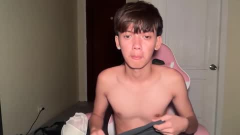 naughty kean online show from 24, 5, 2026