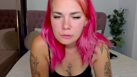 Maria  online show from 2, 10, 2025