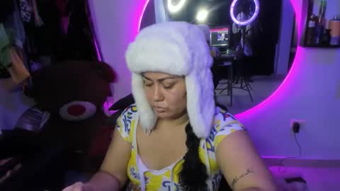 Snapshot of naughty_milf89 chatting on 1, 4, 2026 Alicia online show from 1, 4, 2026