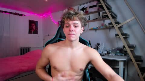 Nik online show from 4, 2, 2025