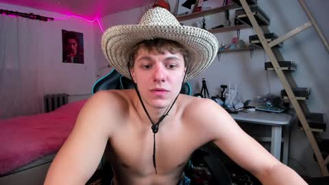 Nik online show from 4, 2, 2025