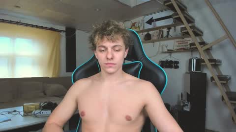 Nik online show from 23, 2, 2025