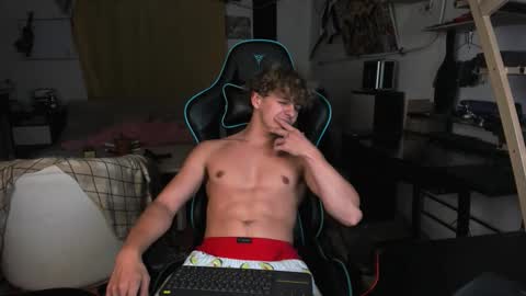 Nik online show from 22, 9, 2025