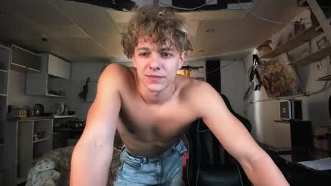 Nik online show from 25, 9, 2025