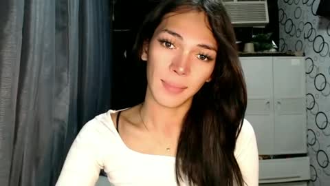 Snapshot of naughty_princess24 chatting on 1, 7, 2026 Ariela online show from 1, 7, 2026