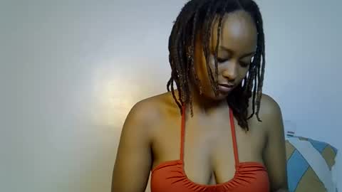 Snapshot of naughty_riri21 chatting on 29, 5, 2026 Riri online show from 29, 5, 2026