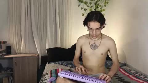 naughty_thompson1 online show from 25, 2, 2026