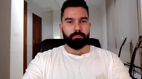 Tom online show from 21, 10, 2025