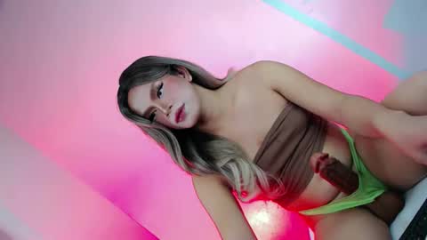 Snapshot of naughtybynight28 chatting on 19, 4, 2026 naughtybynight28 online show from 19, 4, 2026