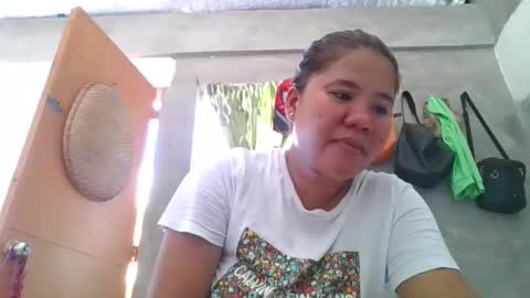 naughtyhotladyxx online show from 21, 5, 2026