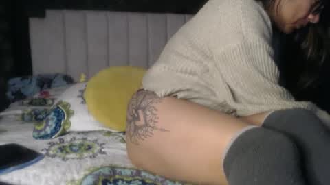 Snapshot of naughtyhotsquirt chatting on 7, 6, 2026 Kimberly online show from 7, 6, 2026