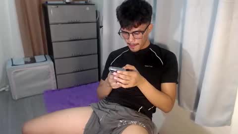 Snapshot of naughtyjosh_ chatting on 30, 5, 2026 Josh online show from 30, 5, 2026