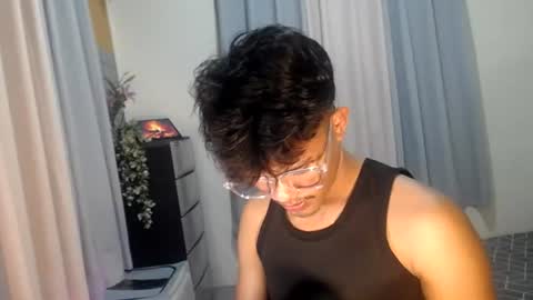 Snapshot of naughtyjosh_ chatting on 21, 7, 2026 Josh online show from 21, 7, 2026