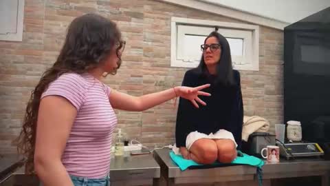 ANDREA STEPH  MIKE online show from 27, 2, 2026