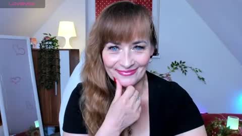 Snapshot of naughtymilane chatting on 23, 6, 2026 Milana - on air every day except Wednesday from 9 pm to 4 am European time online show from 23, 6, 2026