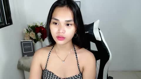 Snapshot of naughtymuse_ chatting on 28, 4, 2026 ELISE online show from 28, 4, 2026