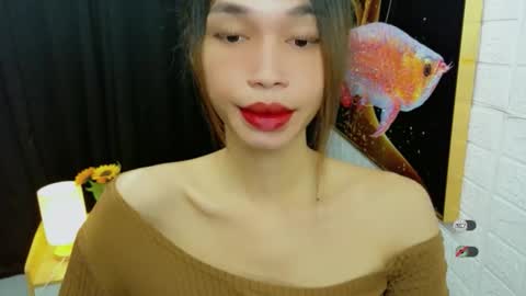 Snapshot of naughtysunshinepinay chatting on 9, 9, 2025 Celine online show from 9, 9, 2025