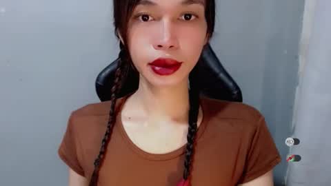 Snapshot of naughtysunshinepinay chatting on 25, 9, 2025 Celine online show from 25, 9, 2025