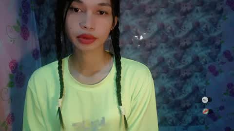 Snapshot of naughtysunshinepinay chatting on 17, 6, 2026 Celine online show from 17, 6, 2026
