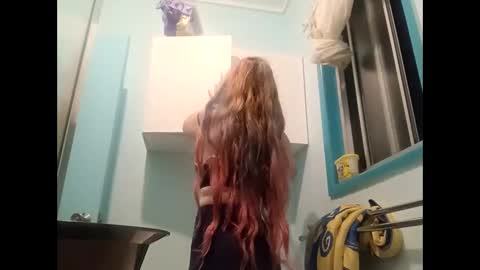 Snapshot of naughtyt333n chatting on 20, 3, 2026 Naughty Jess online show from 20, 3, 2026