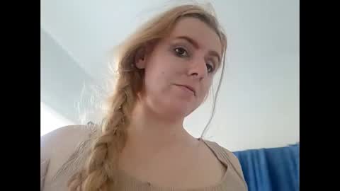 Snapshot of naughtyt333n chatting on 4, 4, 2026 Naughty Jess online show from 4, 4, 2026