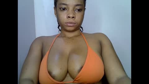 Snapshot of naughtyxcuntx chatting on 10, 9, 2025 naughtyxcuntx online show from 10, 9, 2025