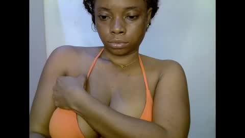 Snapshot of naughtyxcuntx chatting on 3, 10, 2025 naughtyxcuntx online show from 3, 10, 2025