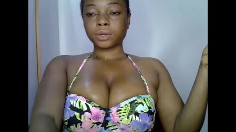 Snapshot of naughtyxcuntx chatting on 18, 10, 2025 naughtyxcuntx online show from 18, 10, 2025