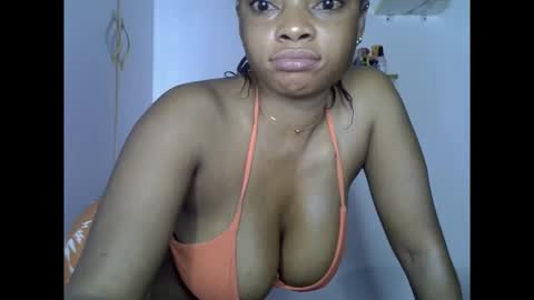 Snapshot of naughtyxcuntx chatting on 14, 11, 2025 naughtyxcuntx online show from 14, 11, 2025