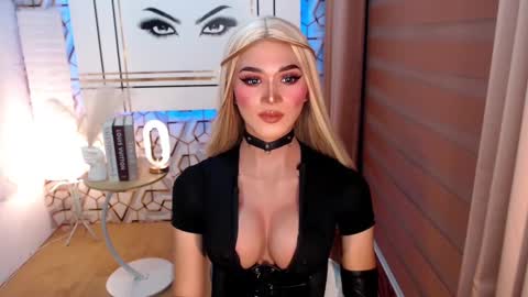 MISS IVANA online show from 10, 12, 2024
