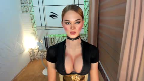 MISS IVANA online show from 30, 12, 2024