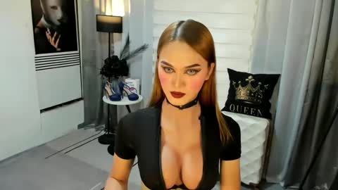 MISS IVANA online show from 17, 1, 2025